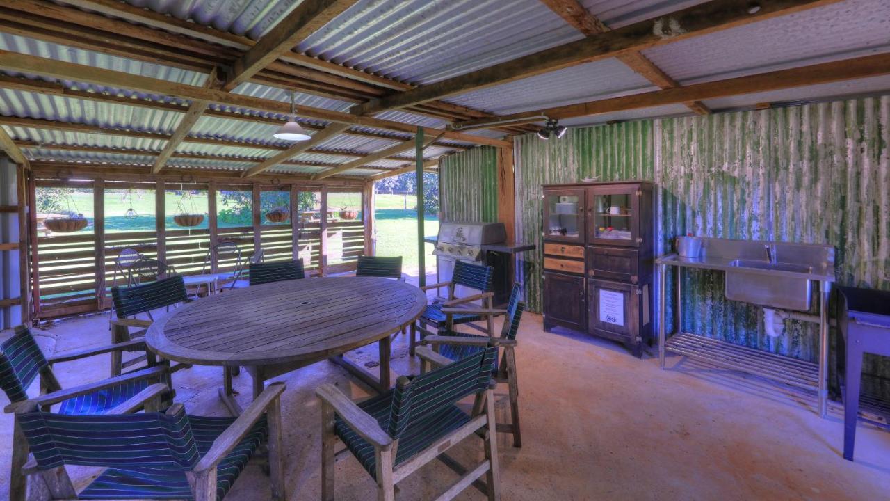 Bridle Guesthouse Maleny Bagian luar foto